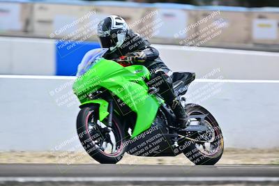 media/Apr-18-2025-TrackDaz (Fri) [[45f5874c44]]/B Group/Session 4 (Turn 6 - Outside)/
